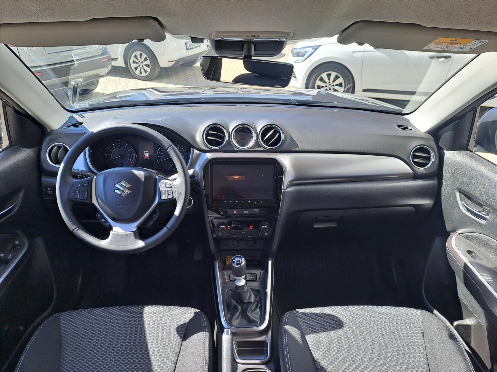 Suzuki Vitara 1.4 GL+ MHEV Booster Jet 2WD , снимка 16 - Автомобили и джипове - 56330156