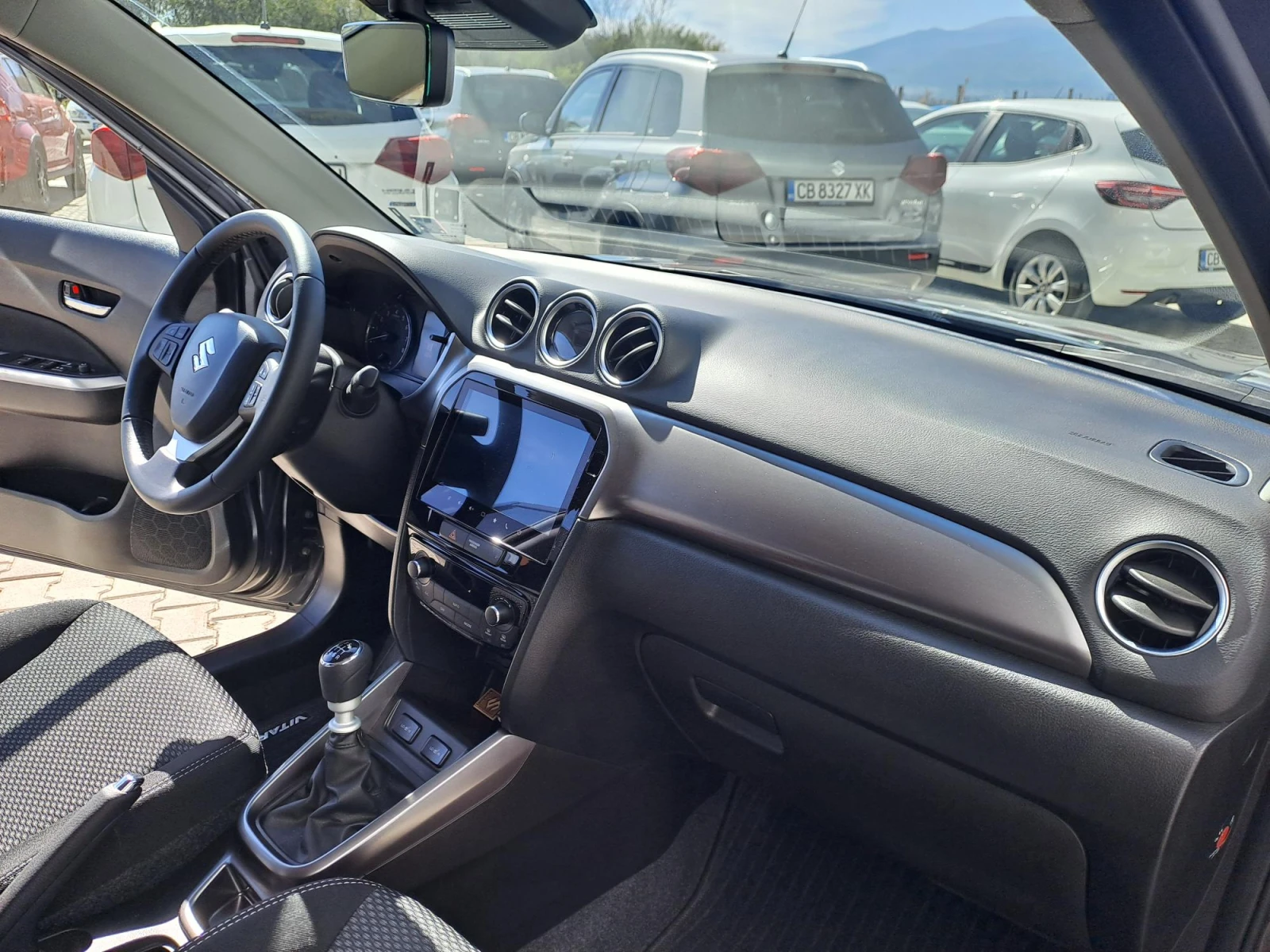 Suzuki Vitara 1.4 GL+ MHEV Booster Jet 2WD , снимка 10 - Автомобили и джипове - 56330156