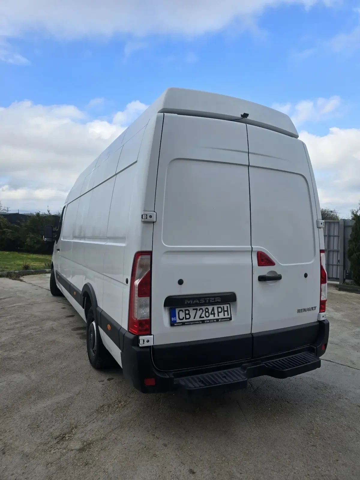 Renault Master 2.3 DCI 135HP, L4H3, RWD - изображение 7