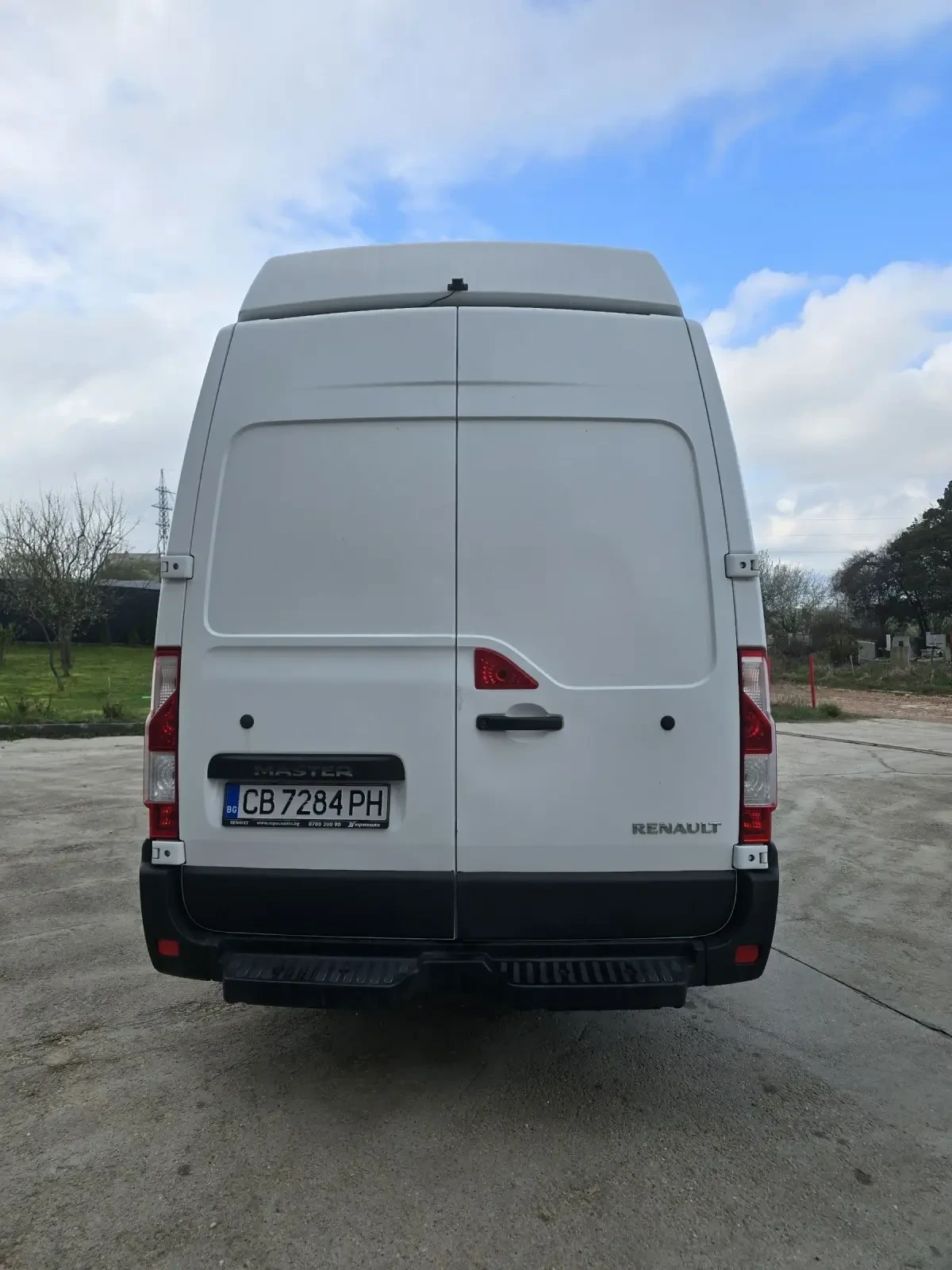 Renault Master 2.3 DCI 135HP, L4H3, RWD - изображение 8