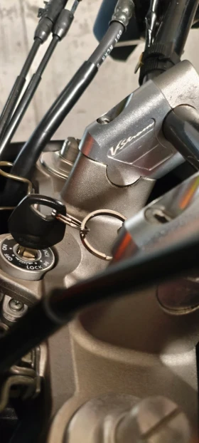Suzuki V-strom, снимка 13