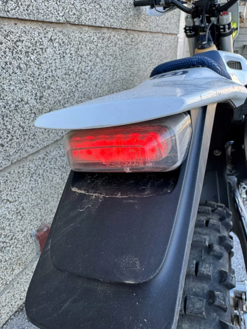 Husqvarna FE 250, снимка 5 - Мотоциклети и мототехника - 53447711