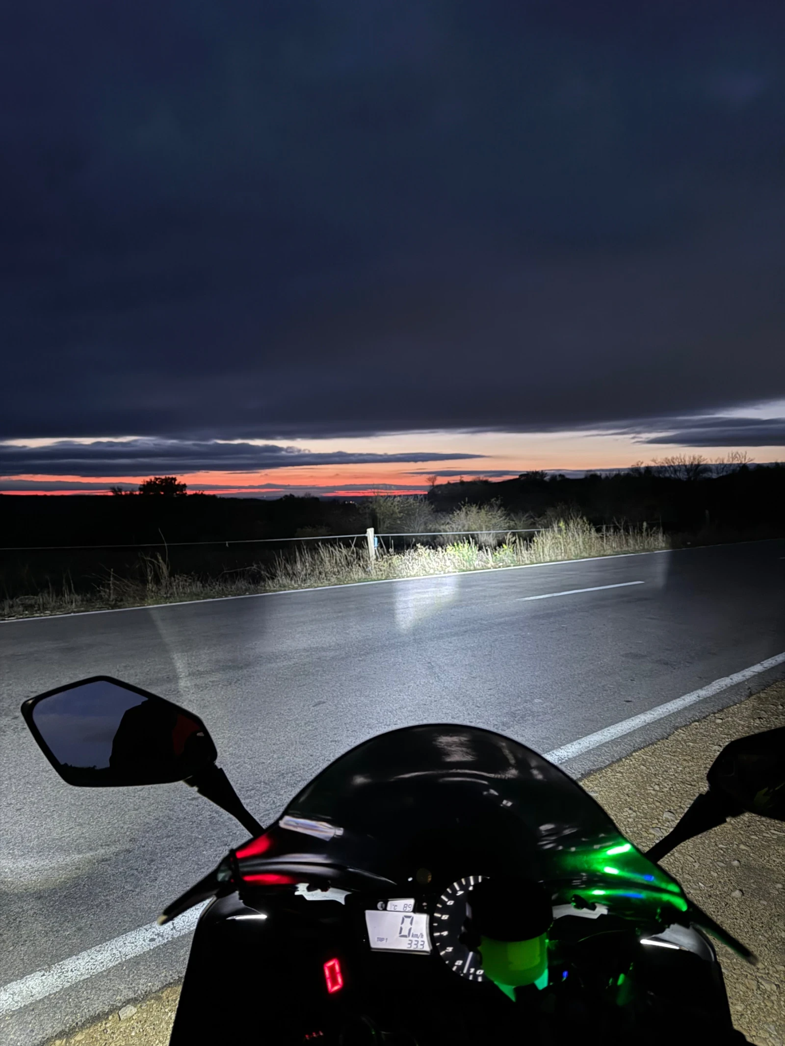 Yamaha YZF-R1 R1  | Mobile.bg   8