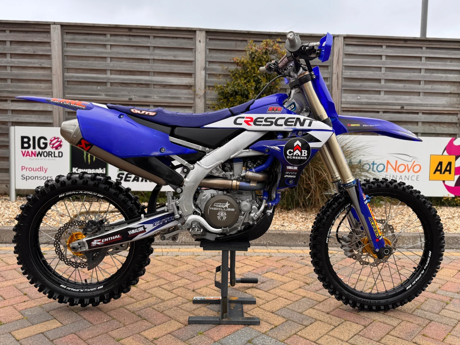 Yamaha Yzf