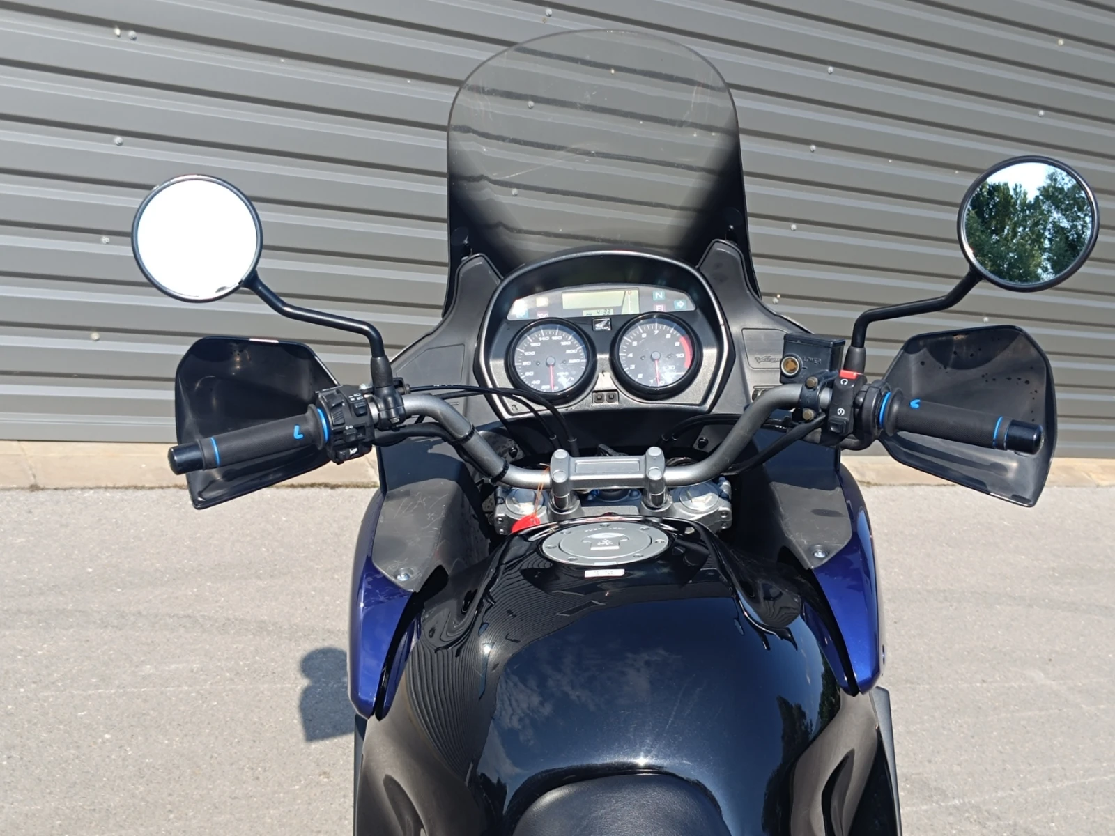 Honda Varadero XL1000V4, снимка 9 - Мотоциклети и мототехника - 55456921
