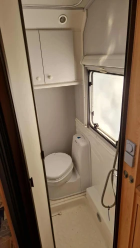 Каравана Knaus, снимка 7