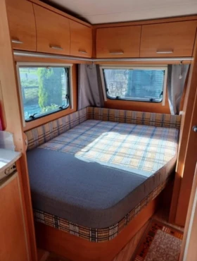 Каравана HYMER / ERIBA 465 Living, снимка 4