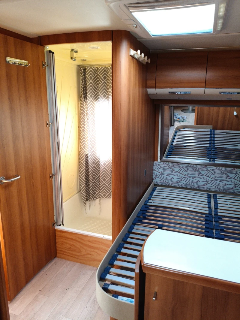 Каравана Fendt Diamant 590, снимка 9 - Каравани и кемпери - 52978674