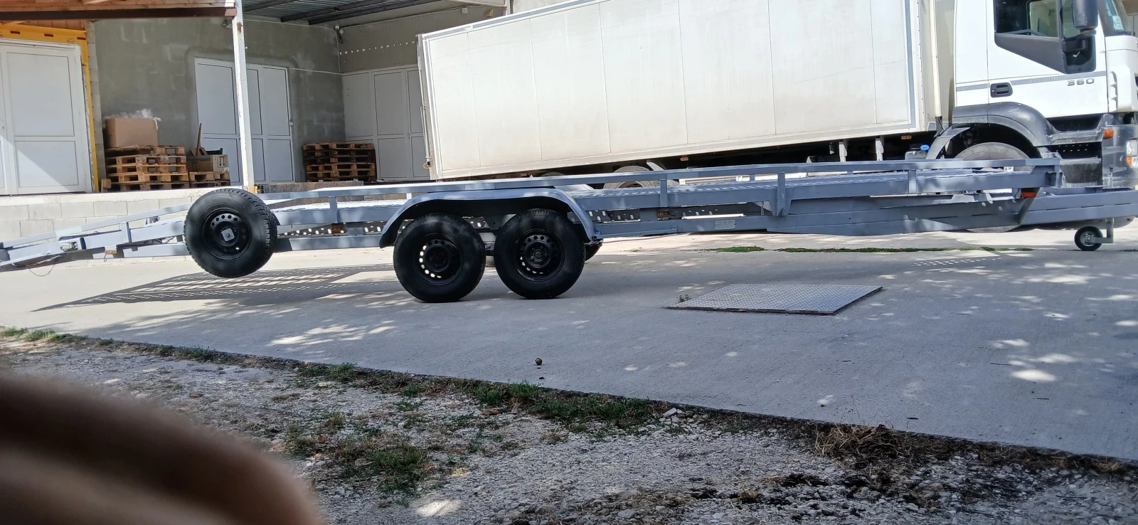 За автомобил Agados, снимка 4 - Ремаркета - 56081659