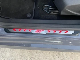 Ford Focus ST, снимка 11