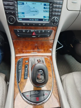Mercedes-Benz E 500 W211, снимка 15