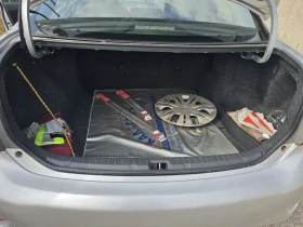 Toyota Corolla 2.0 D4D, снимка 11