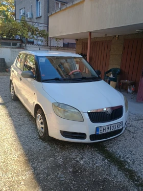 Skoda Fabia 1.4 - 86 кс, снимка 2