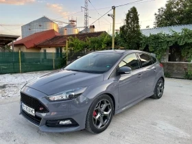     Ford Focus ST