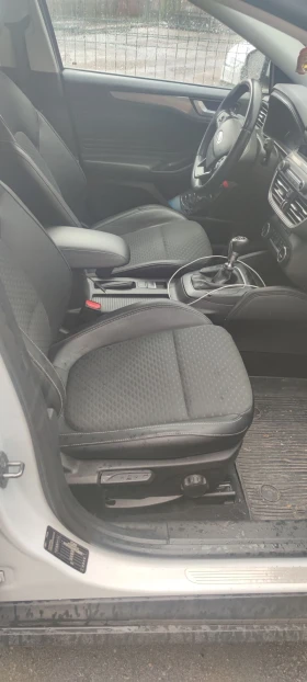 Ford Focus 2.0  TDCI, снимка 10