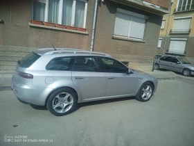 Alfa Romeo 159 1.9jtd - 3500 € / 6845.40 лв. - 43223602 2