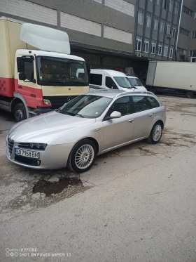 Alfa Romeo 159 1.9jtd - 3500 € / 6845.40 лв. - 43223602 12