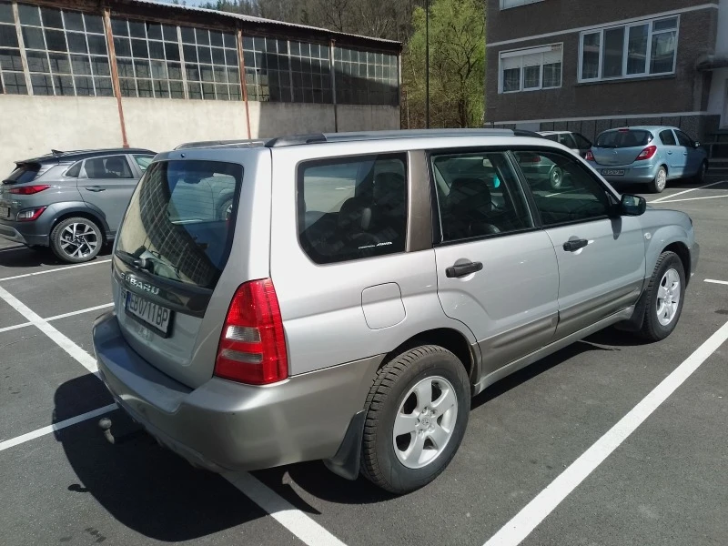 Subaru Forester 2.0 , снимка 7 - Автомобили и джипове - 44493862