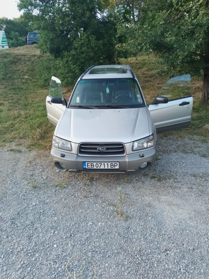 Subaru Forester 2.0 , снимка 1 - Автомобили и джипове - 44493862