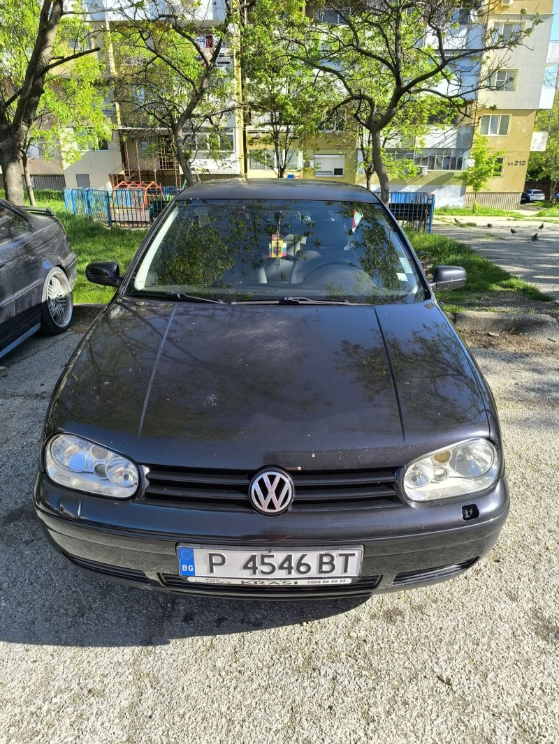 VW Golf 1.6, снимка 15 - Автомобили и джипове - 44622156