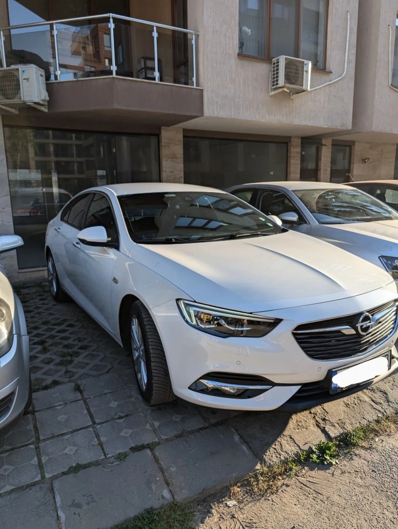 Opel Insignia Grand sport , снимка 4 - Автомобили и джипове - 47817852