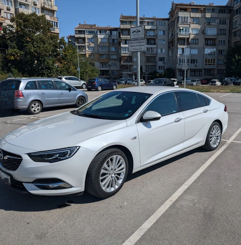 Opel Insignia Grand sport , снимка 16 - Автомобили и джипове - 47817852