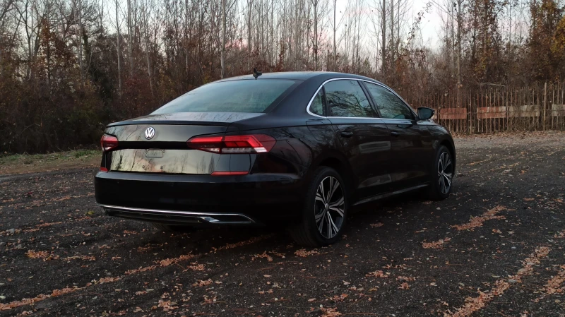 VW Passat 2.0i_T-automatic, снимка 5 - Автомобили и джипове - 48030875