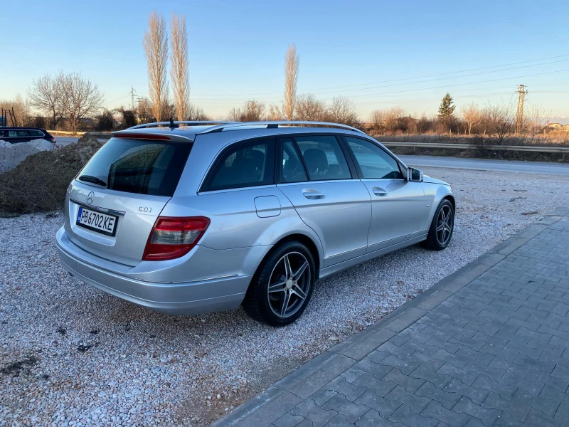 Mercedes-Benz C 220 Avangard, снимка 5 - Автомобили и джипове - 48409468