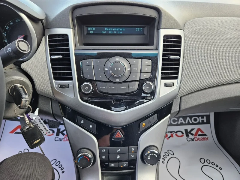 Chevrolet Cruze 1.6i-113кс= КЛИМАТИК= 188.000km= EURO 5A, снимка 16 - Автомобили и джипове - 50073750