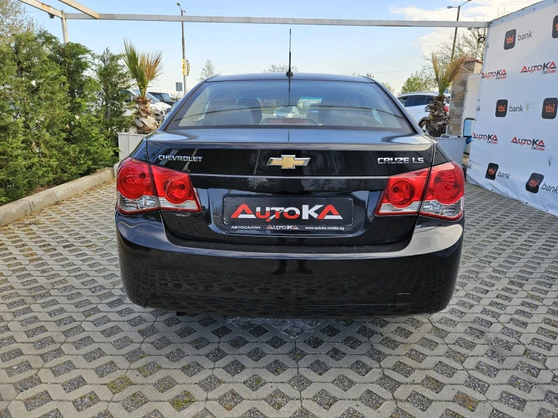 Chevrolet Cruze 1.6i-113кс= КЛИМАТИК= 188.000km= EURO 5A, снимка 4 - Автомобили и джипове - 50073750