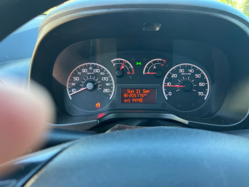 Citroen Nemo, снимка 10 - Автомобили и джипове - 52213902