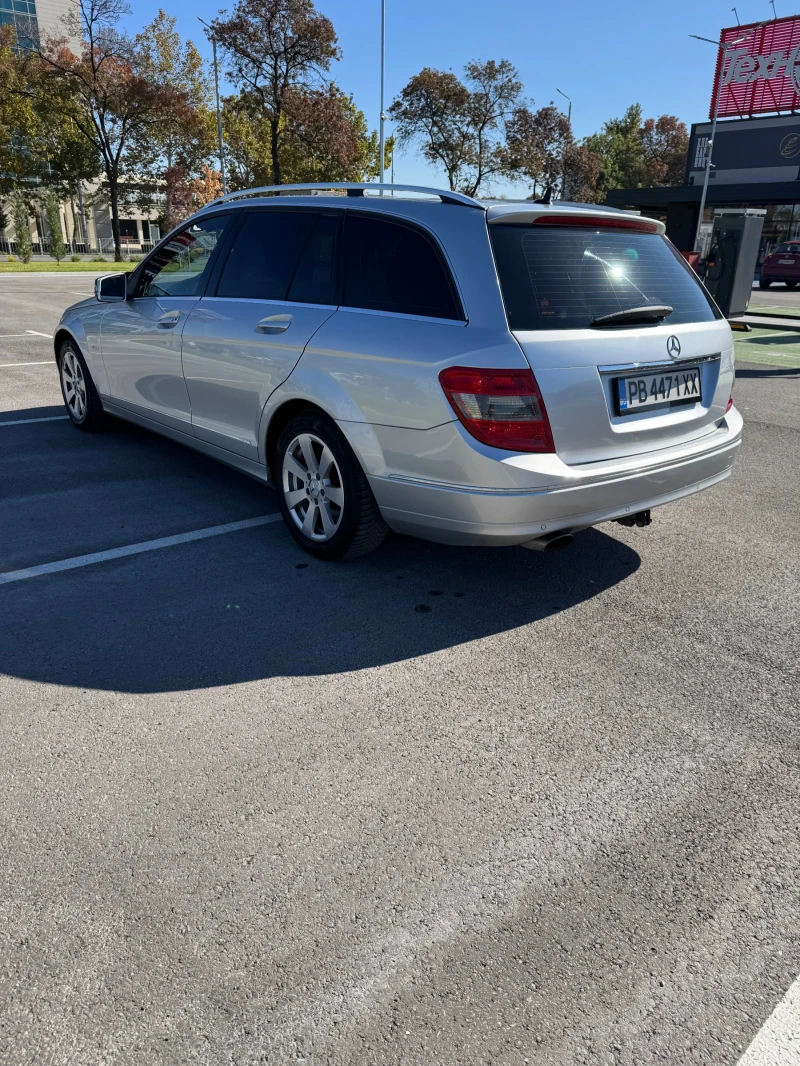 Mercedes-Benz C 220, снимка 2 - Автомобили и джипове - 52543876