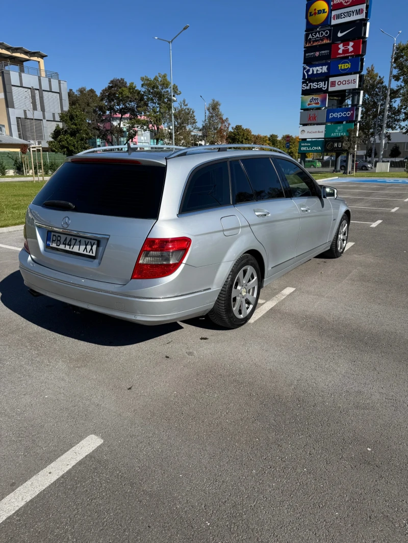 Mercedes-Benz C 220, снимка 3 - Автомобили и джипове - 52543876