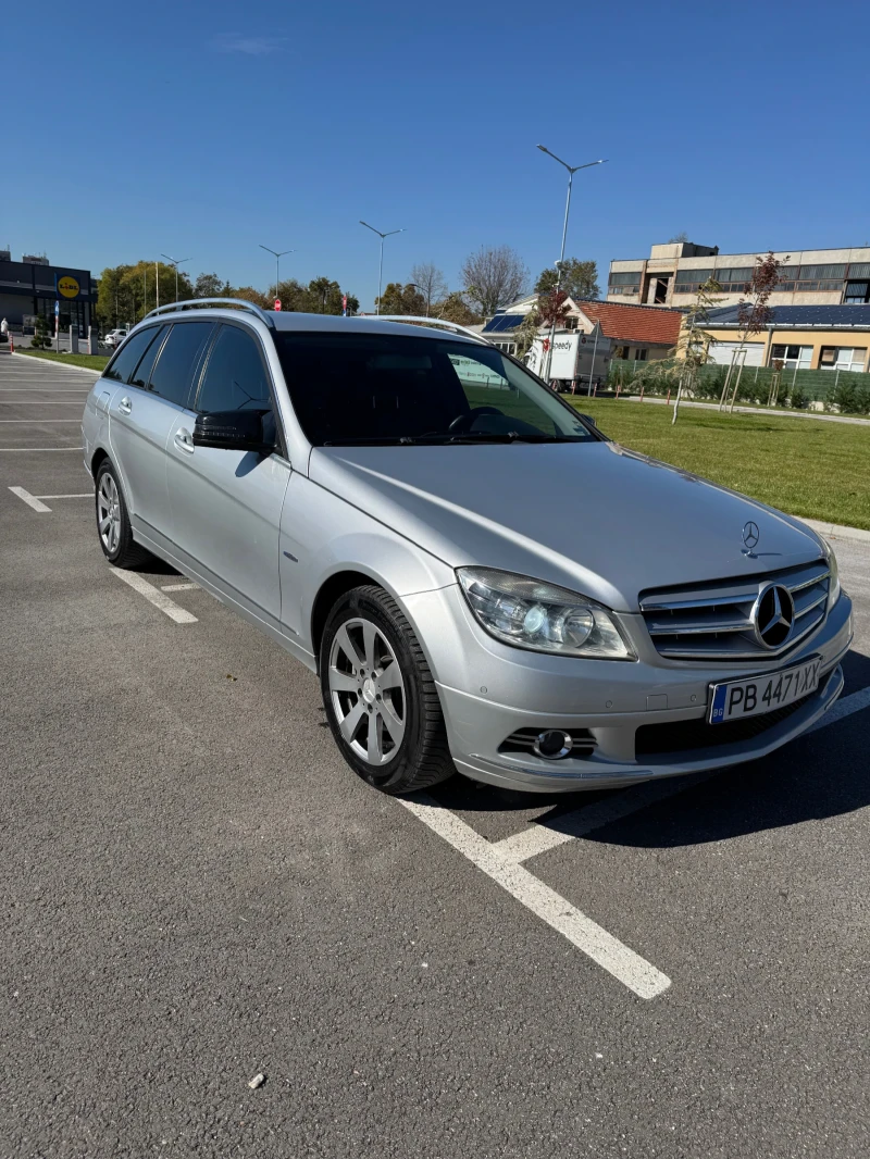 Mercedes-Benz C 220, снимка 7 - Автомобили и джипове - 52543876