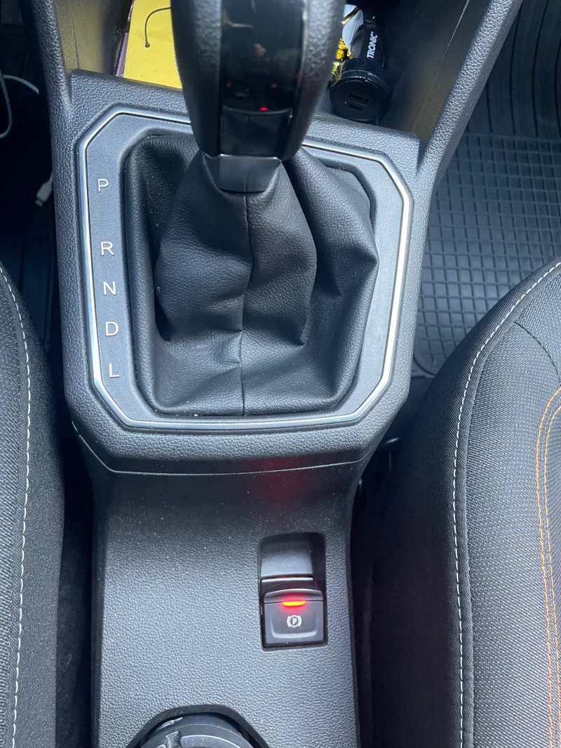 Dacia Sandero, снимка 11 - Автомобили и джипове - 52664444