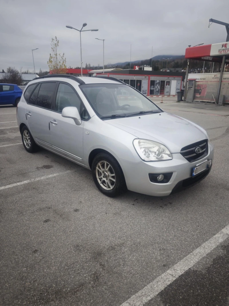 Kia Carens, снимка 5 - Автомобили и джипове - 52695576