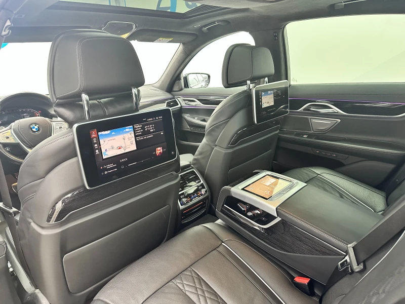 BMW 740 740d xDrive* TV* BMW Lazer* ambient* , снимка 11 - Автомобили и джипове - 52772296