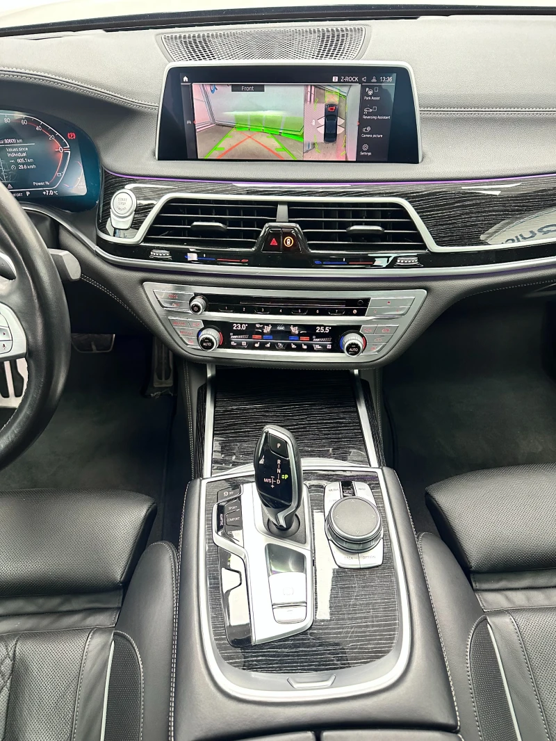 BMW 740 740d xDrive* TV* BMW Lazer* ambient* , снимка 10 - Автомобили и джипове - 52772296
