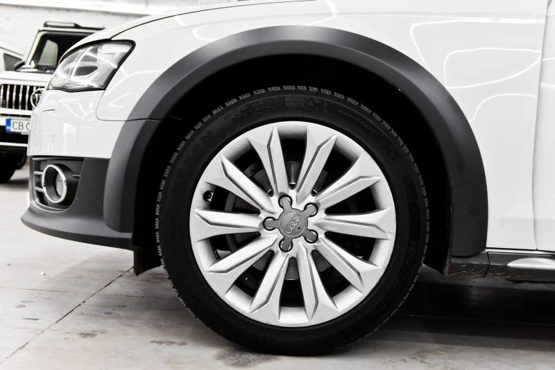 Audi A4 Allroad BANG & OLLUFSEN, DRIVE SELECT , снимка 11 - Автомобили и джипове - 52909390