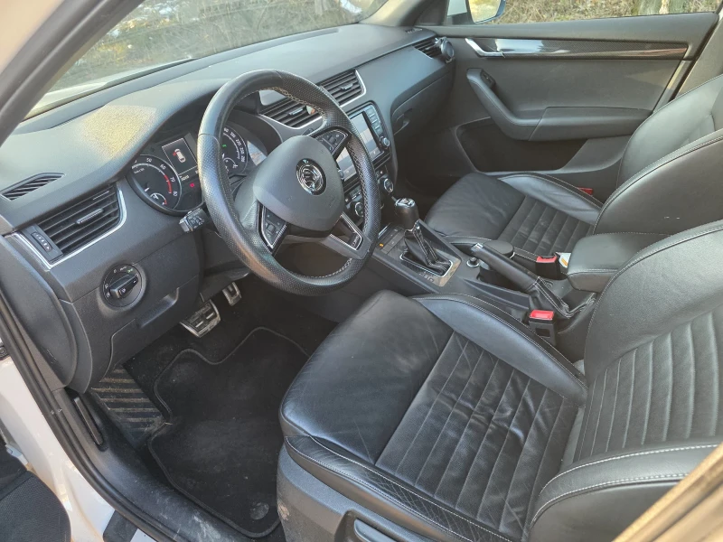 Skoda Octavia, снимка 6 - Автомобили и джипове - 52920259
