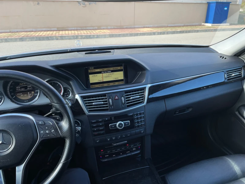 Mercedes-Benz E 220 Е220CDI, снимка 9 - Автомобили и джипове - 53012586