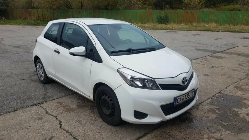 Toyota Yaris 1.4D4D na 4asti, снимка 3 - Автомобили и джипове - 30675522