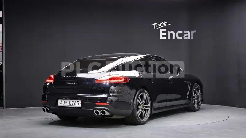 Porsche Panamera 4 ПОДГРЕВ/ОБДУХВАНЕ / 360/ВКЛЮЧЕН ТЕХНОТЕСТ, снимка 3 - Автомобили и джипове - 54219201