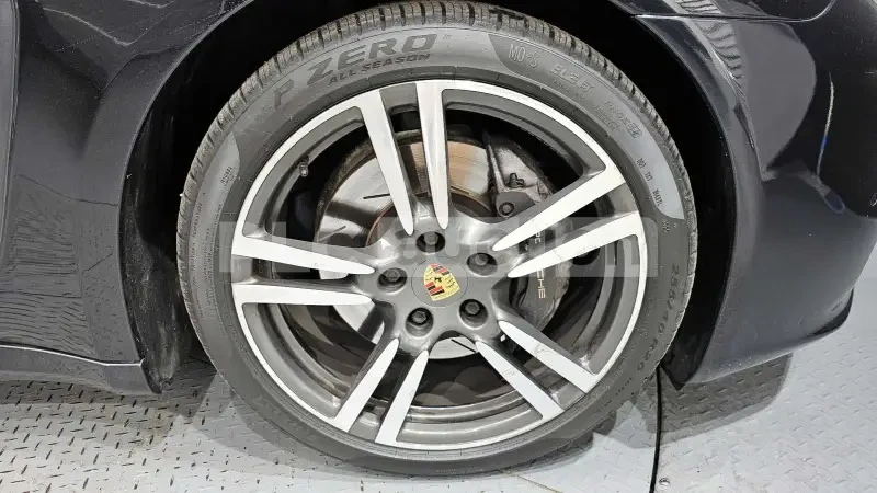 Porsche Panamera 4 ПОДГРЕВ/ОБДУХВАНЕ / 360/ВКЛЮЧЕН ТЕХНОТЕСТ, снимка 14 - Автомобили и джипове - 54219201