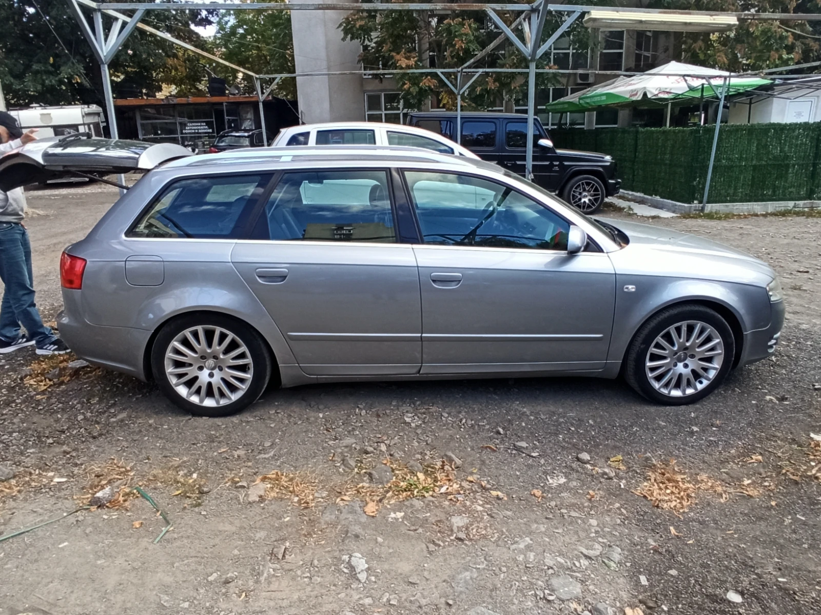 Audi A4 2, 0 TDI Avant - изображение 10