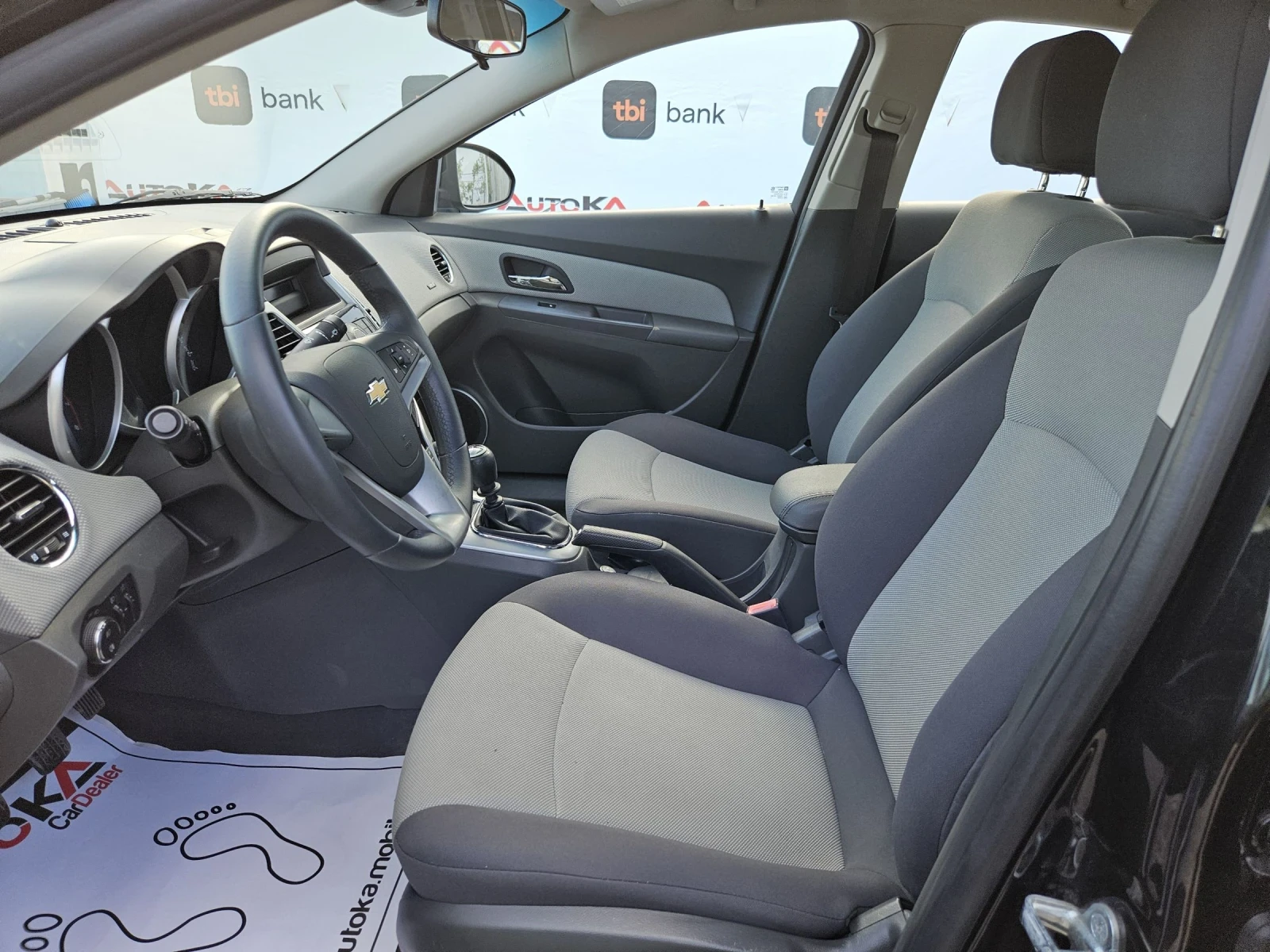 Chevrolet Cruze 1.6i-113кс= КЛИМАТИК= 188.000km= EURO 5A - изображение 7