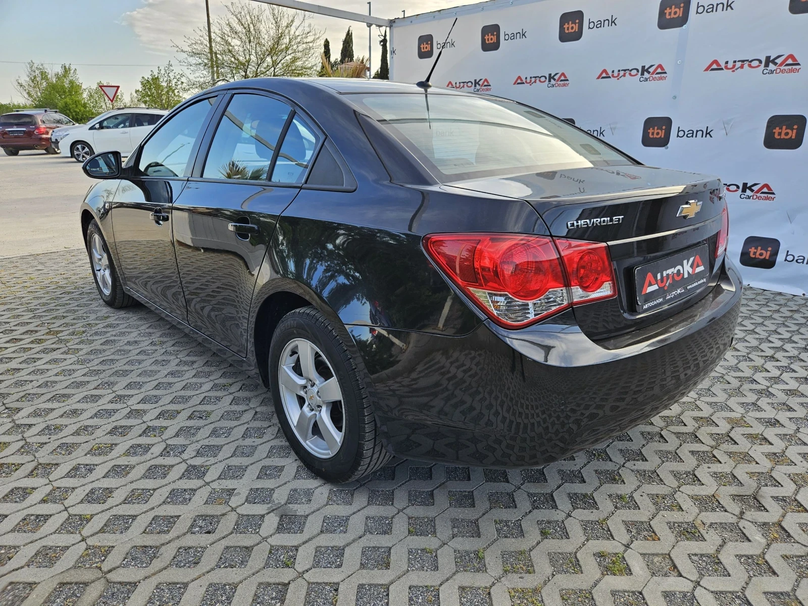 Chevrolet Cruze 1.6i-113кс= КЛИМАТИК= 188.000km= EURO 5A - изображение 5
