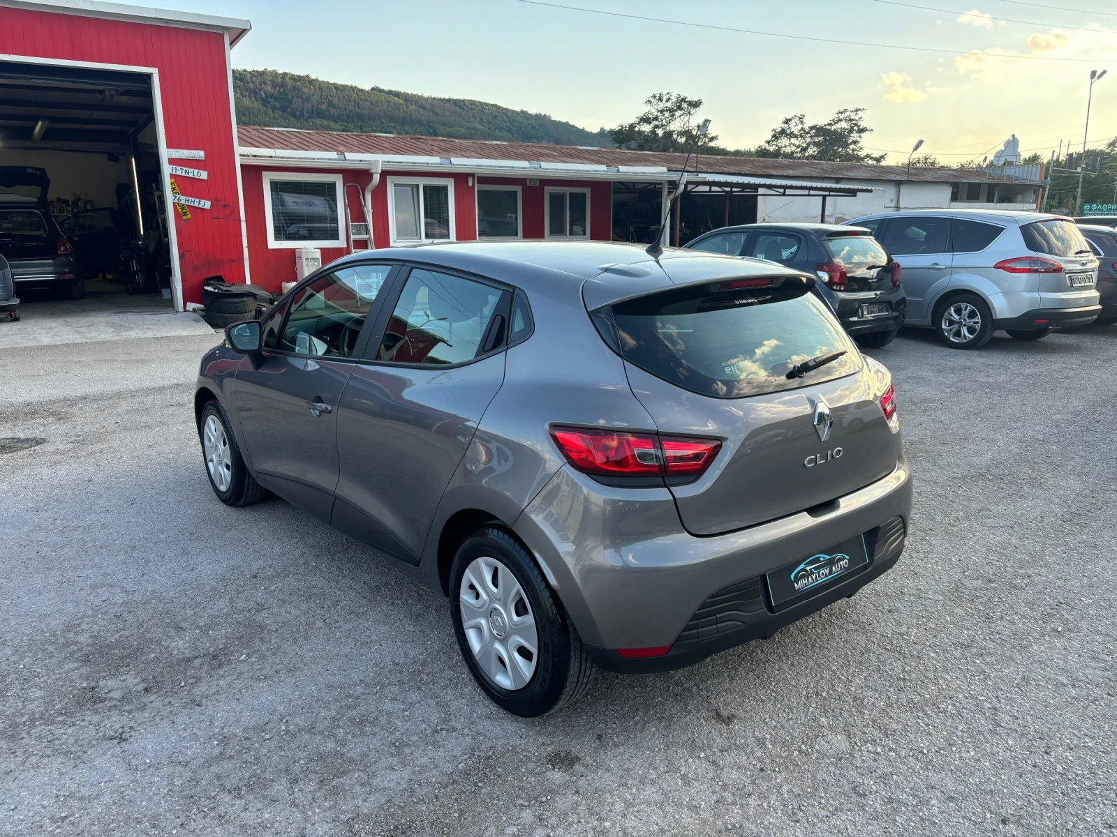 Renault Clio 1.2i  85 000км. - изображение 5