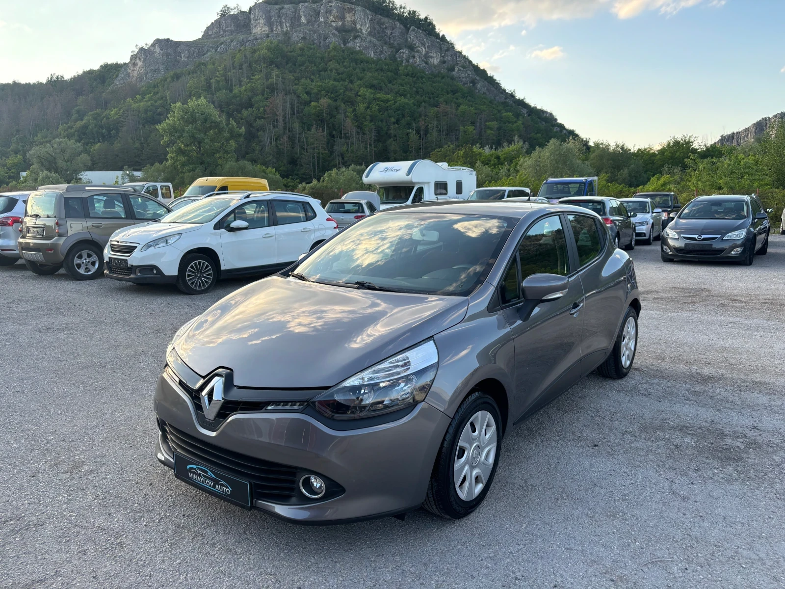 Renault Clio 1.2i  85 000км. - изображение 7