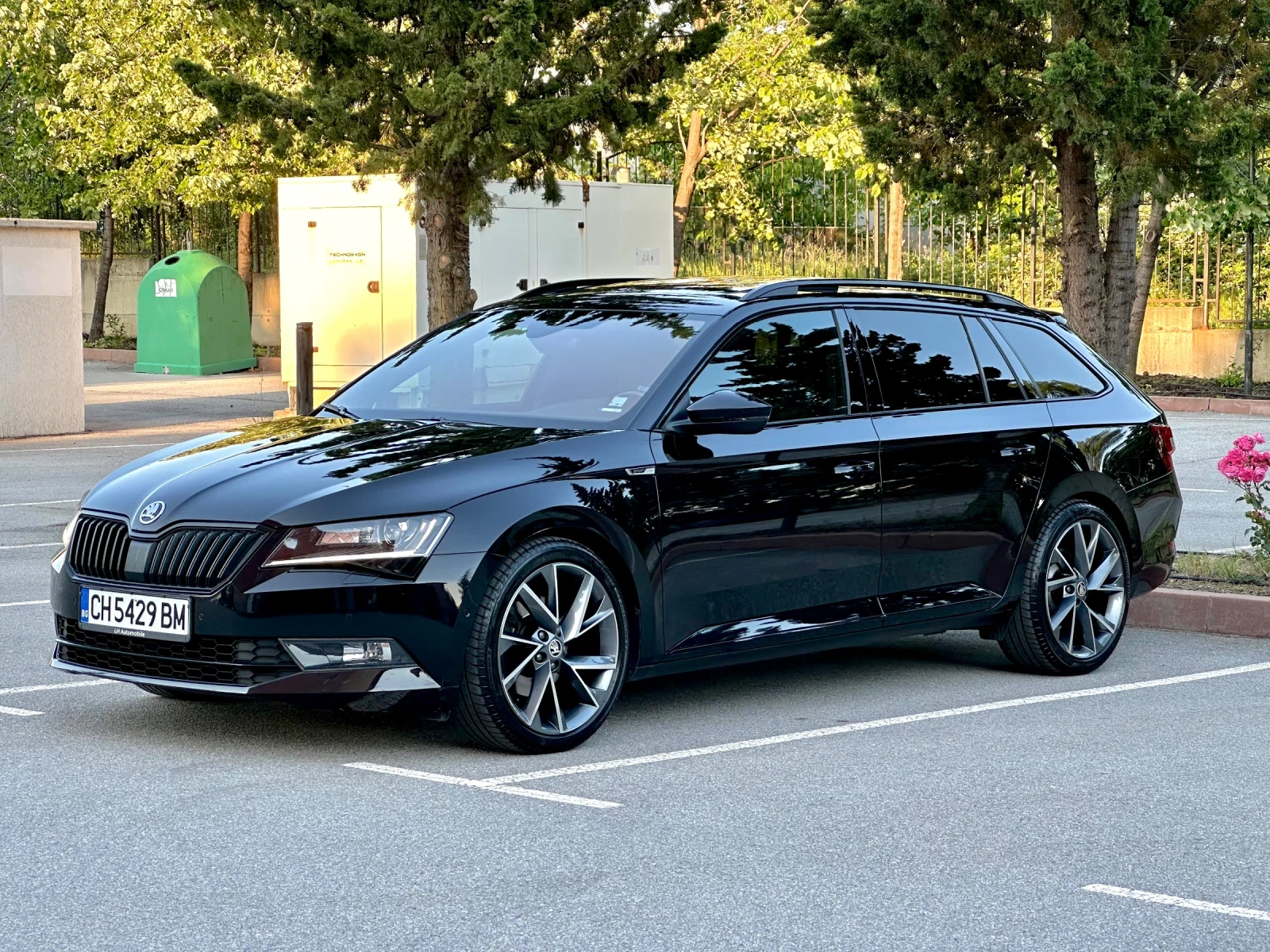 Skoda Superb Sportline 2.0 TDI 4x4 Digital Matrix - изображение 8